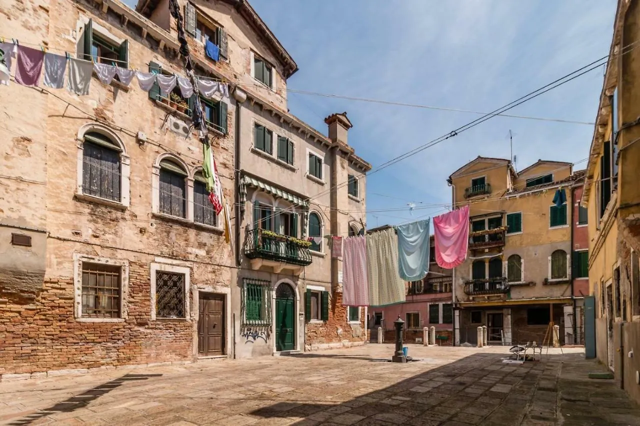 Apartment The Venetian Canal View